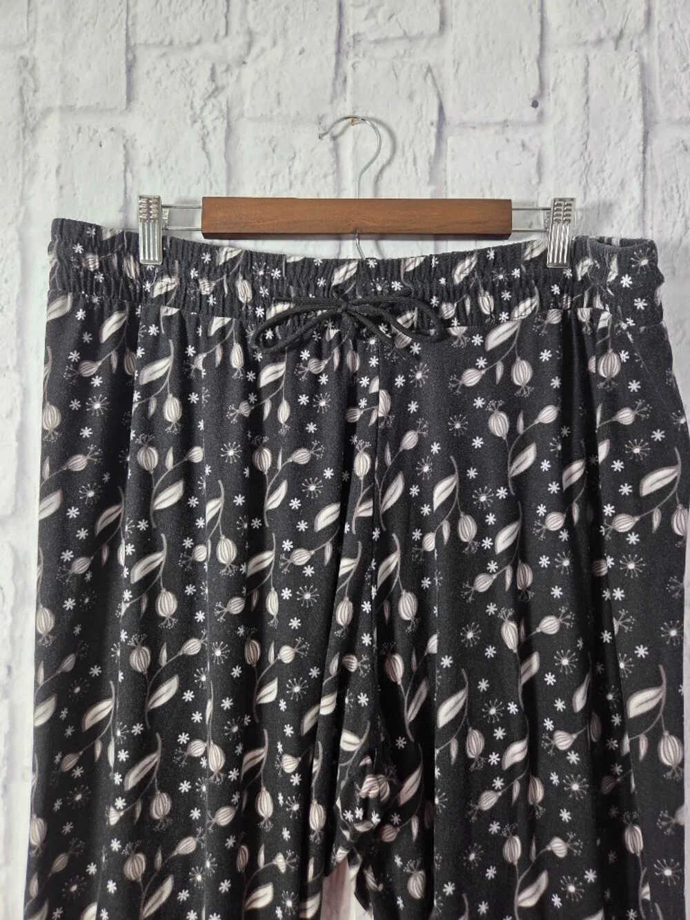 Loungewear by Seven 2XL Butterfly Floral Drawstring Fleece Pants Bundle (Flaw)